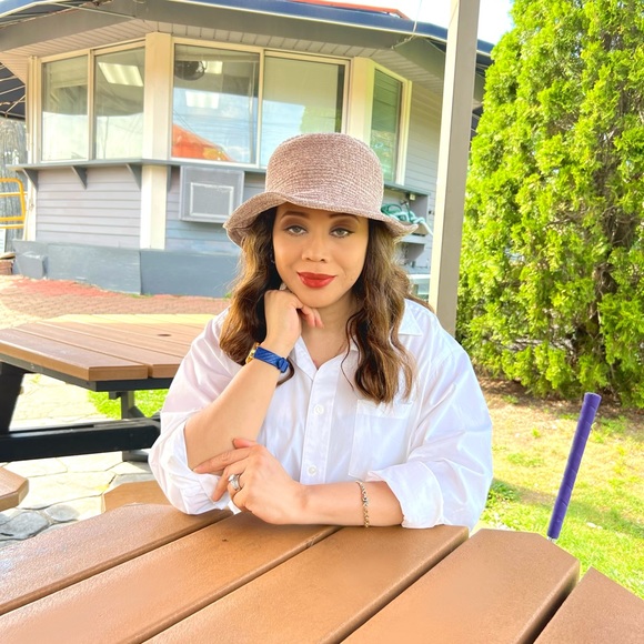 Meet your Posher, Sherryann - Picture 1 of 1